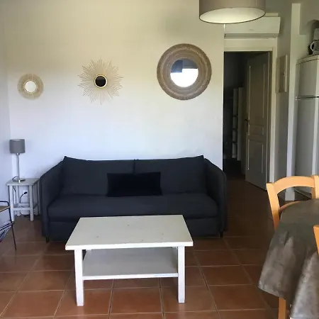 Les Terrasses Du Liouquet T2, Piscine , Parking , A 150 M Apartament *