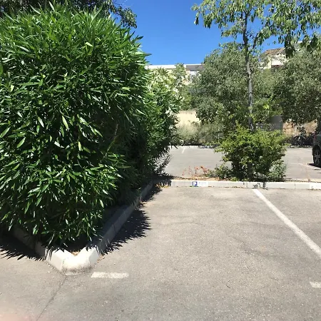 Apartament Les Terrasses Du Liouquet T2, Piscine , Parking , A 150 M